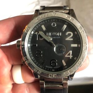 Nixon 51-30 tide men’s watch